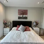 Marina Club - Luxury Apartment In Ocean Village
