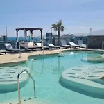 Hidden Gem At Luxurious Ocean Village