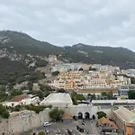 Family Apartment With Swimming Pools 3 Bedroom 2 Bathroom Rock Facing