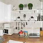 206 Endeavour Both Worlds