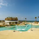 Luxe Holiday Rentals
