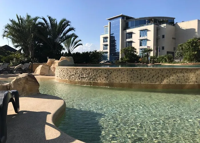 Family Apartment With Swimming Pools 3 Bedroom 2 Bathroom Rock Facing