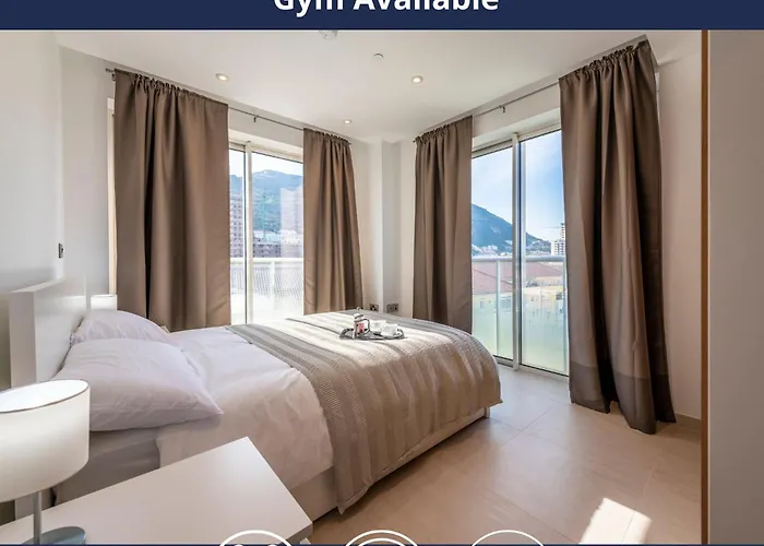 Bentley Holiday Apartments - West One