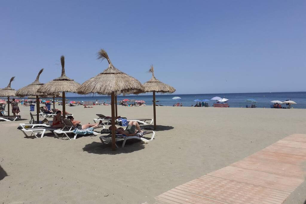 Apartamento Bright And 2 Bedroom Flat In