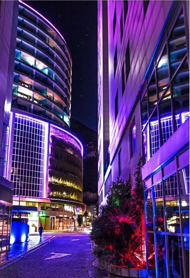 Luxury Ocean Plaza Private Large 1 Bed Apartamento *