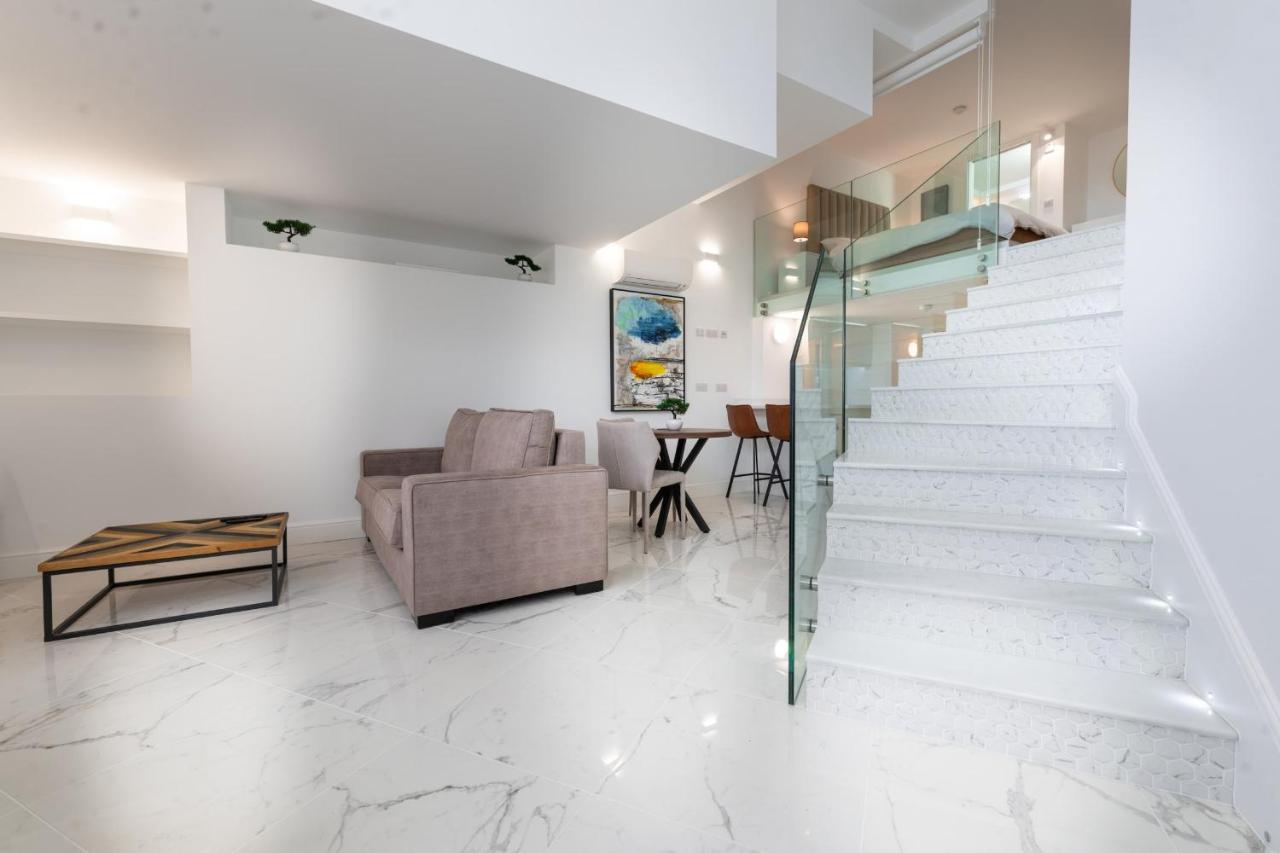 Apartment Beachfront Maisonette Gibraltar
