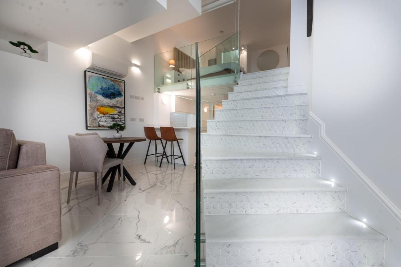 Apartment Beachfront Maisonette