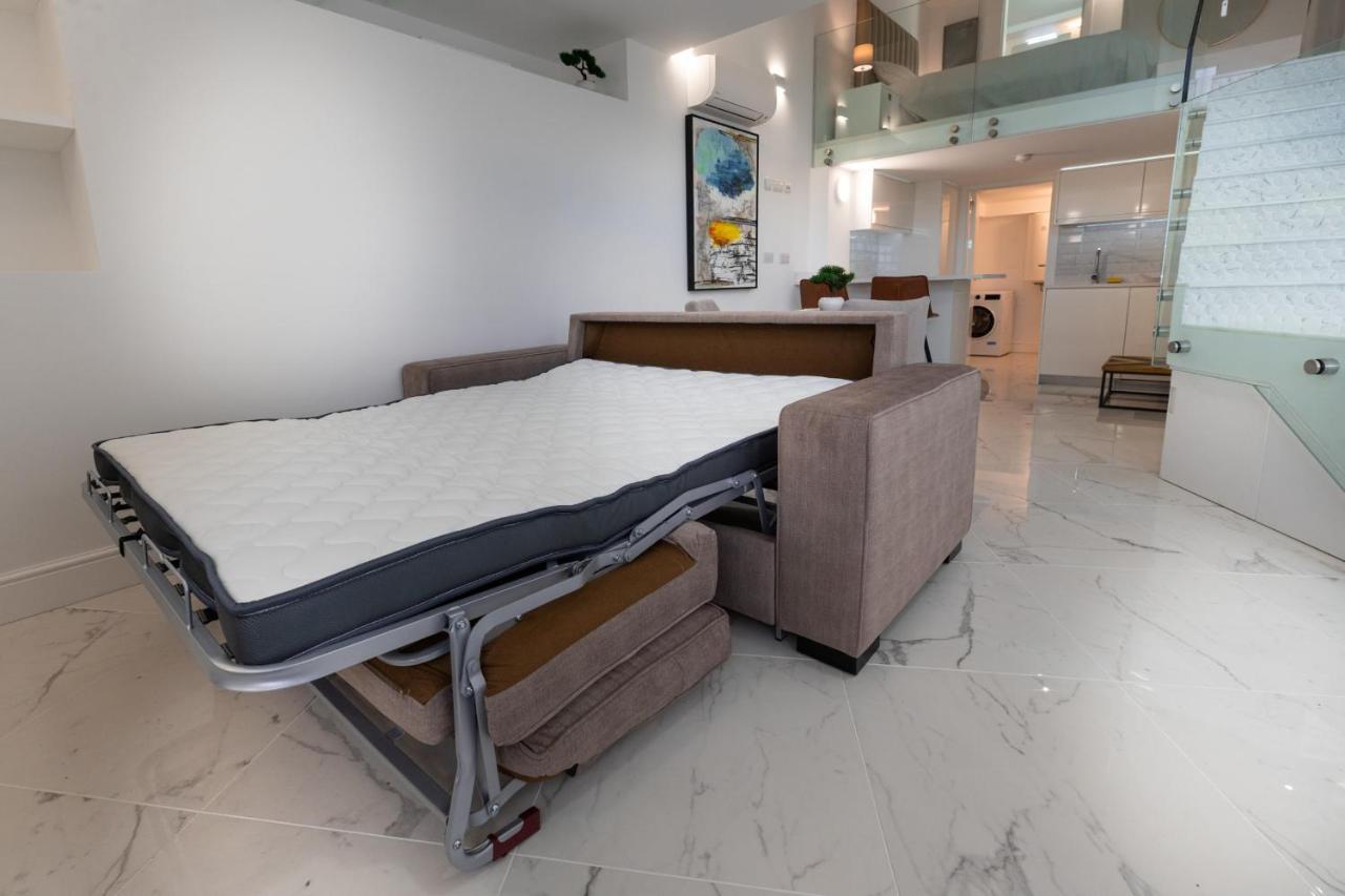 Beachfront Maisonette Apartment Gibraltar