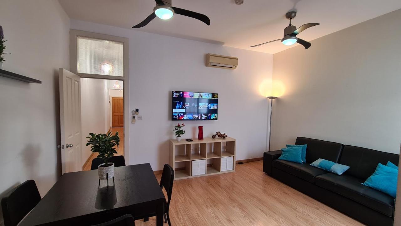 Apartamento Town Centre Flat With Roof Terrace *