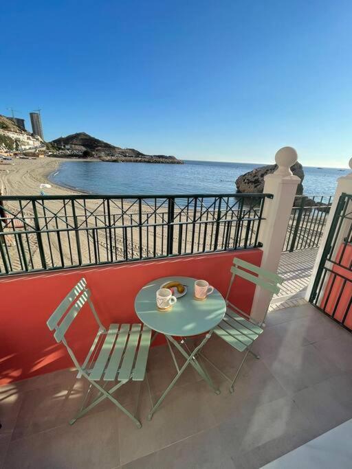 Apartment Beachfront 1br Maisonette Your Dream Vacation *