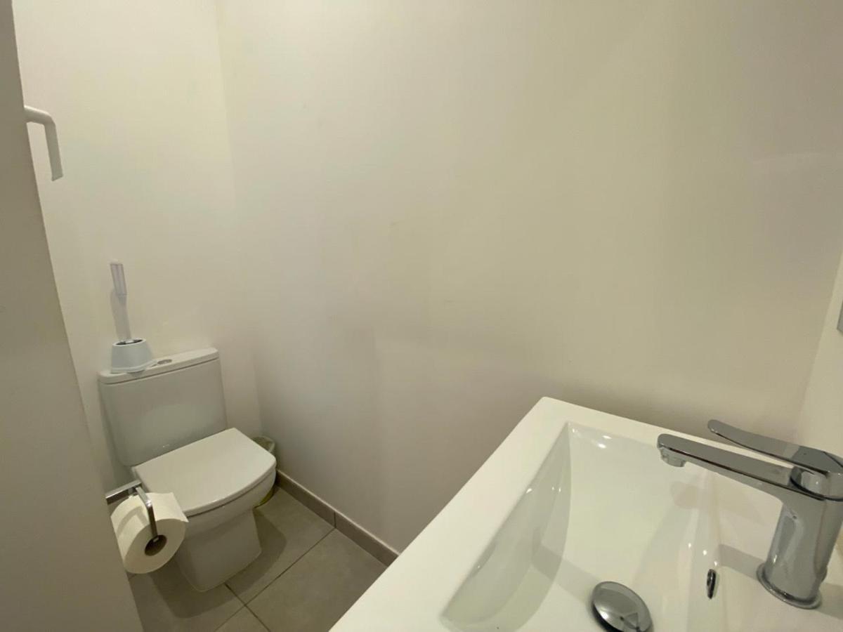 2br In The Zoko Contemporary And Convenient Căn hộ *