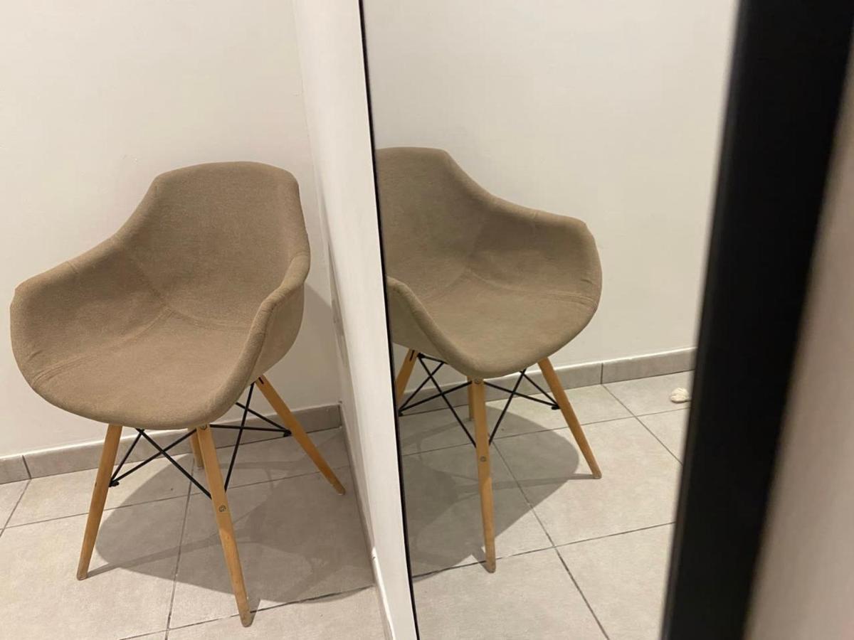 2br In The Zoko Contemporary And Convenient *