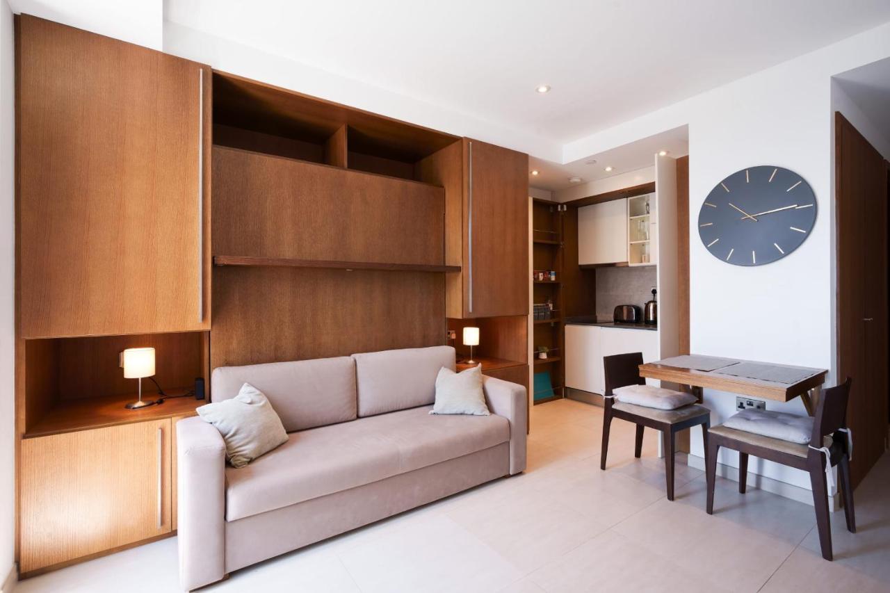 Westone Suite-hosted By Sweetstay Căn hộ