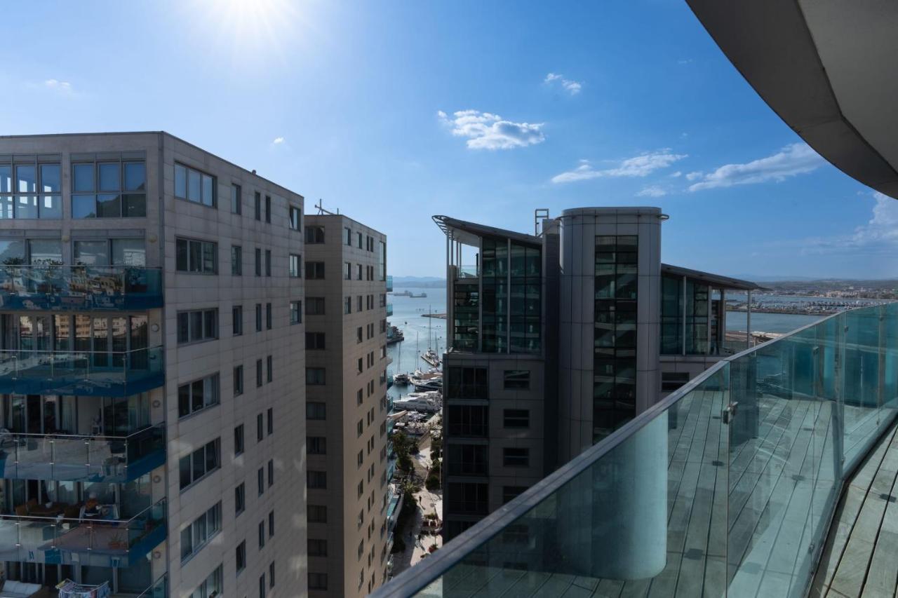 Seaside Serenity Oasis - High Floor - Stunning Views Gibraltar