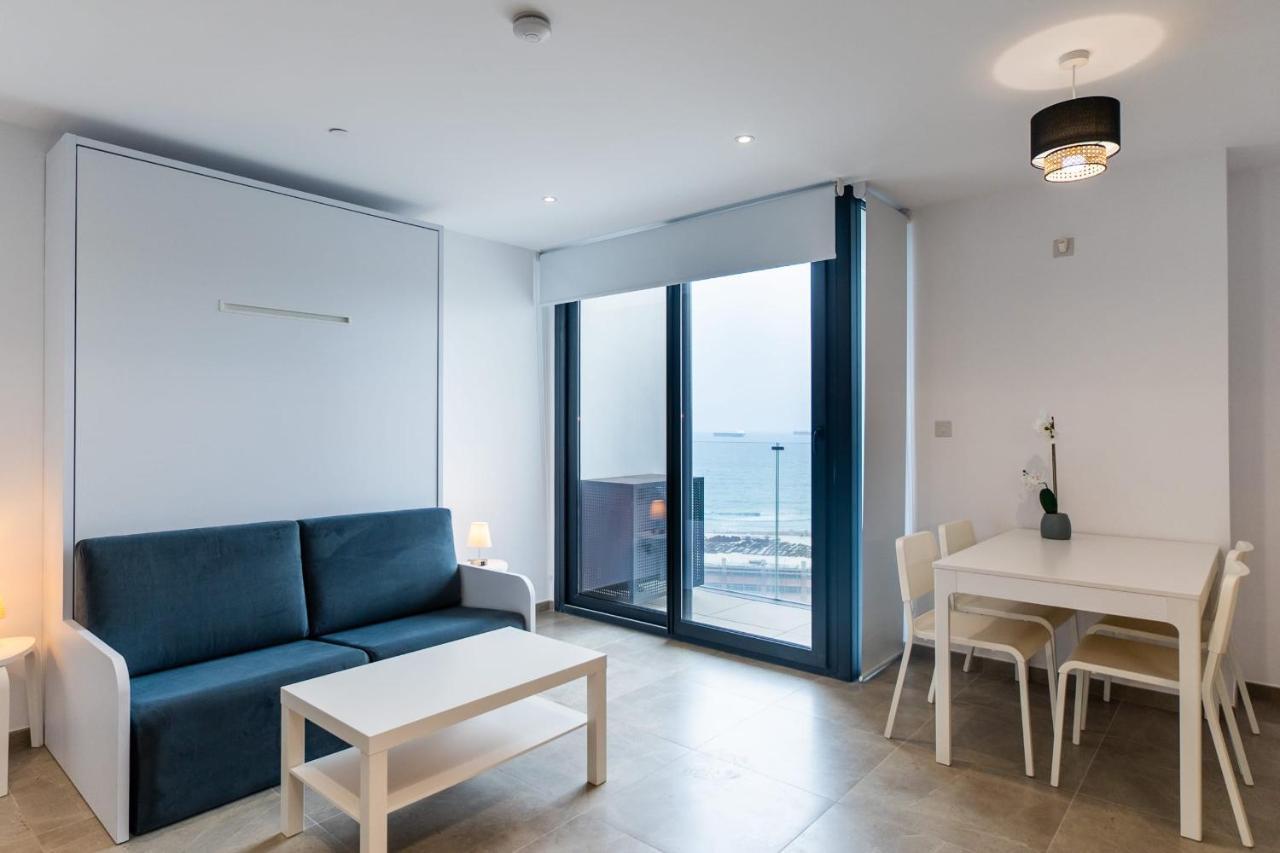 Apartment E1 Rock View Studio9 -hosted By Sweetstay *