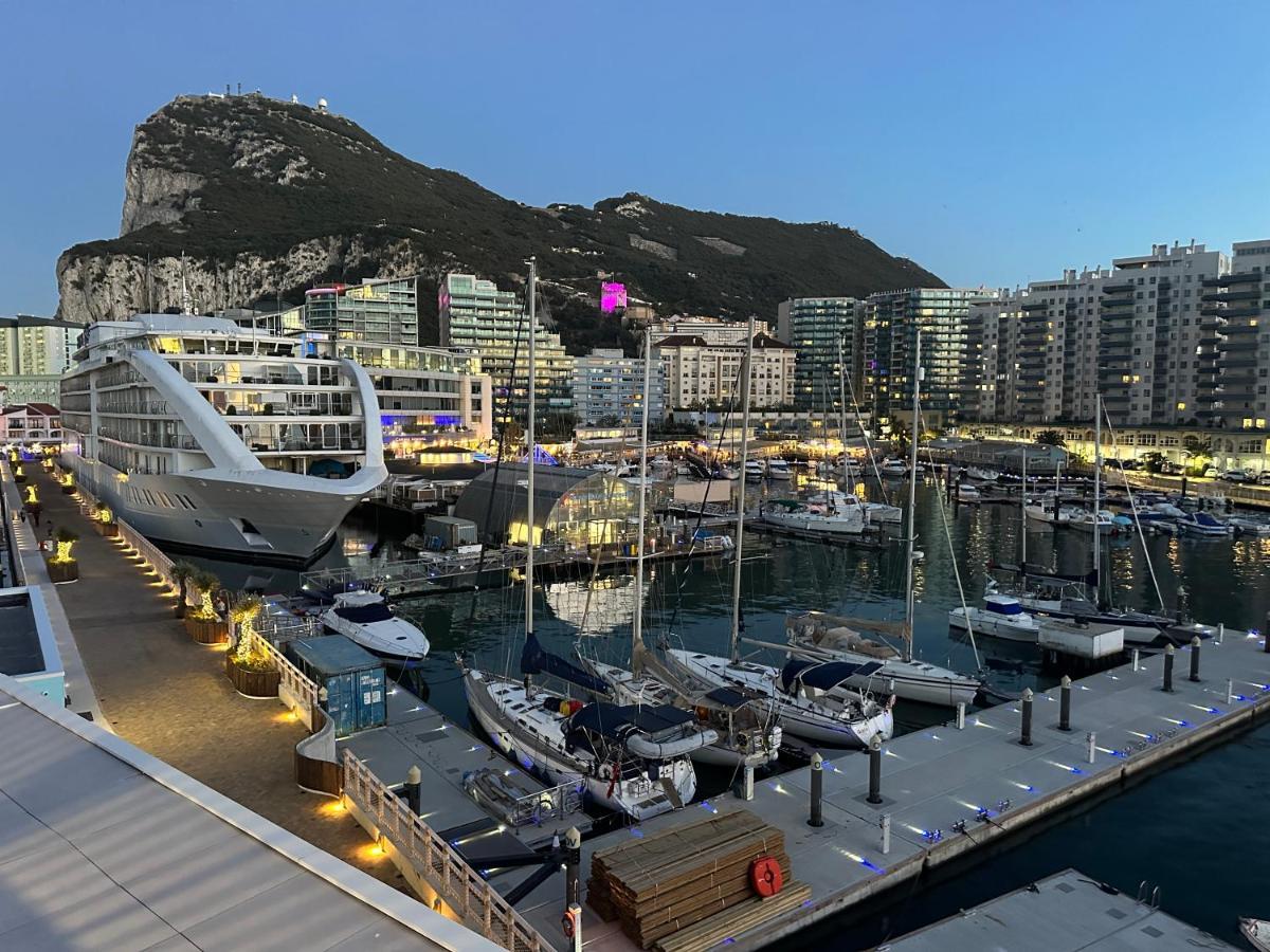 Marina Club - Luxury In Ocean Village Apartment Gibraltar