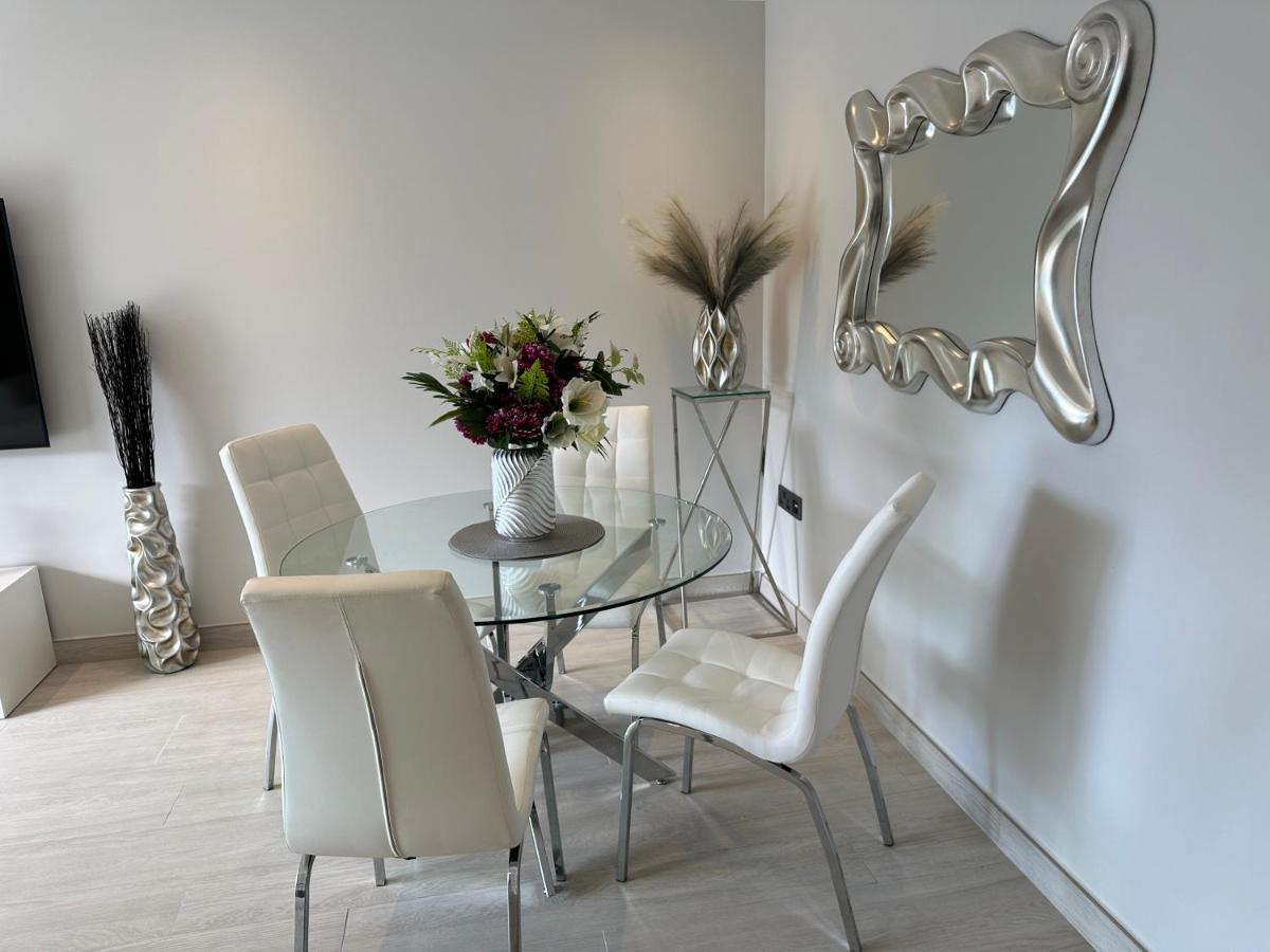 Marina Club - Luxury In Ocean Village Apartment Gibraltar