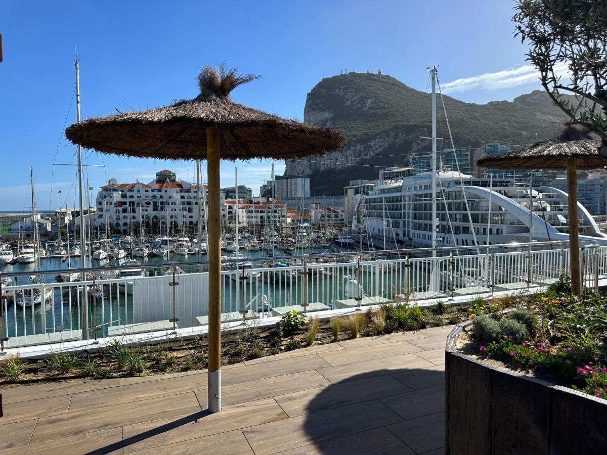 Marina Club - Luxury In Ocean Village Apartment