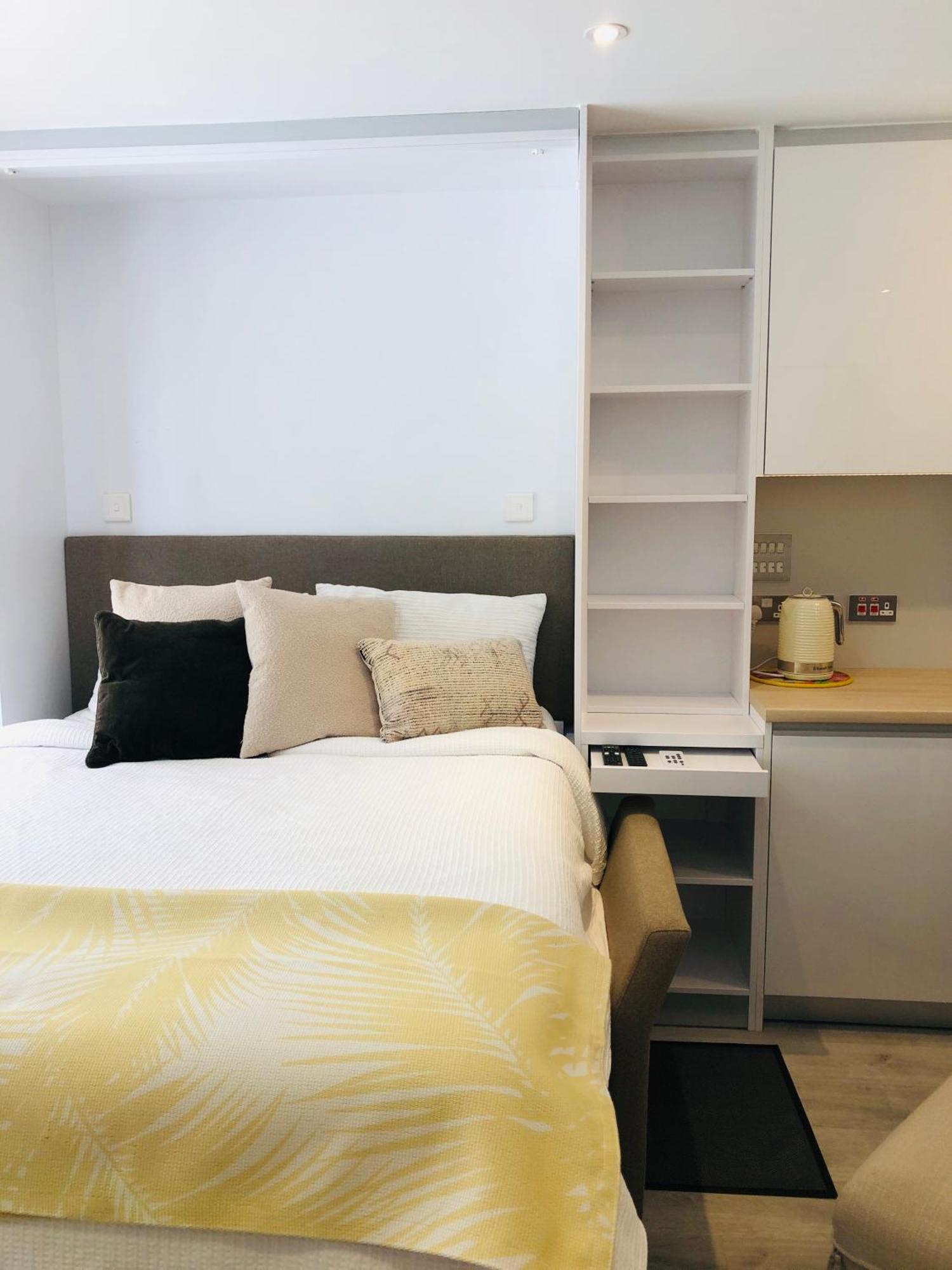 Cp High Floor Luxury Sleeps 3