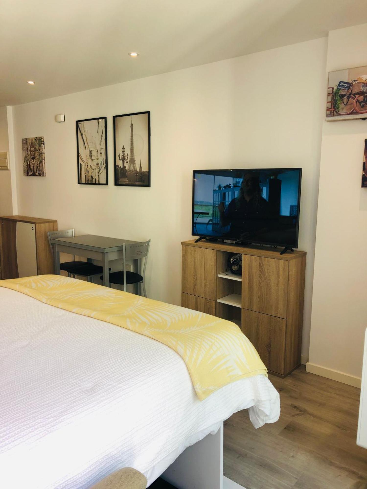 Apartment Cp High Floor Luxury Sleeps 3 *
