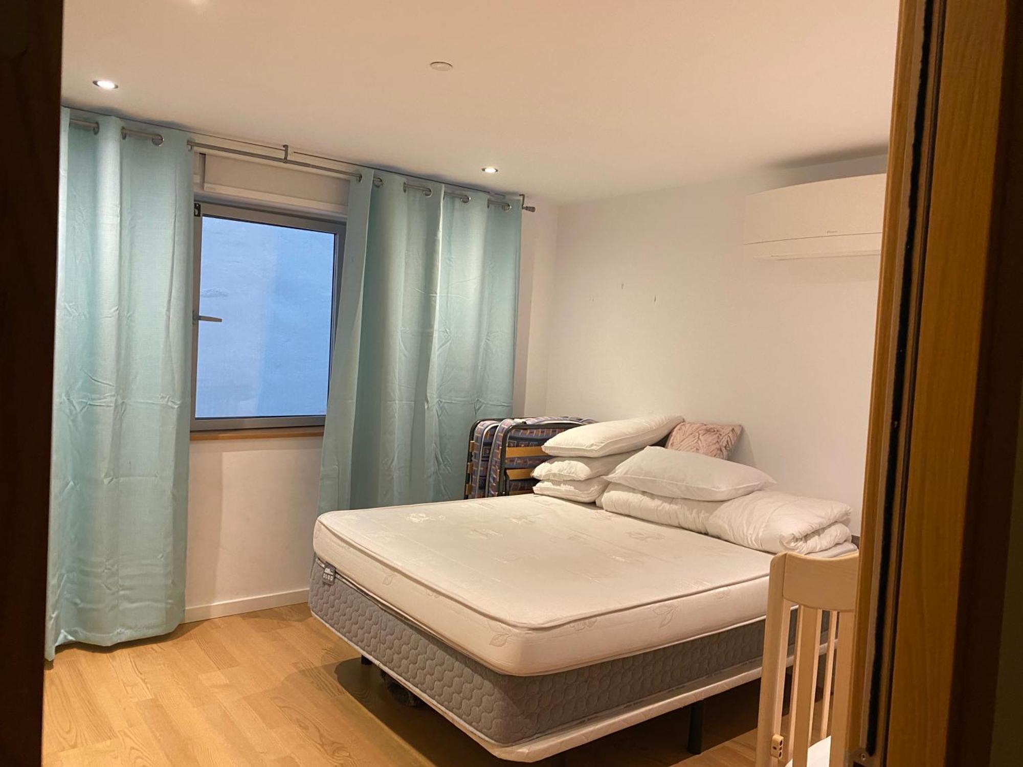 Family With Swimming Pools 3 Bedroom 2 Bathroom Rock Facing * Gibraltar