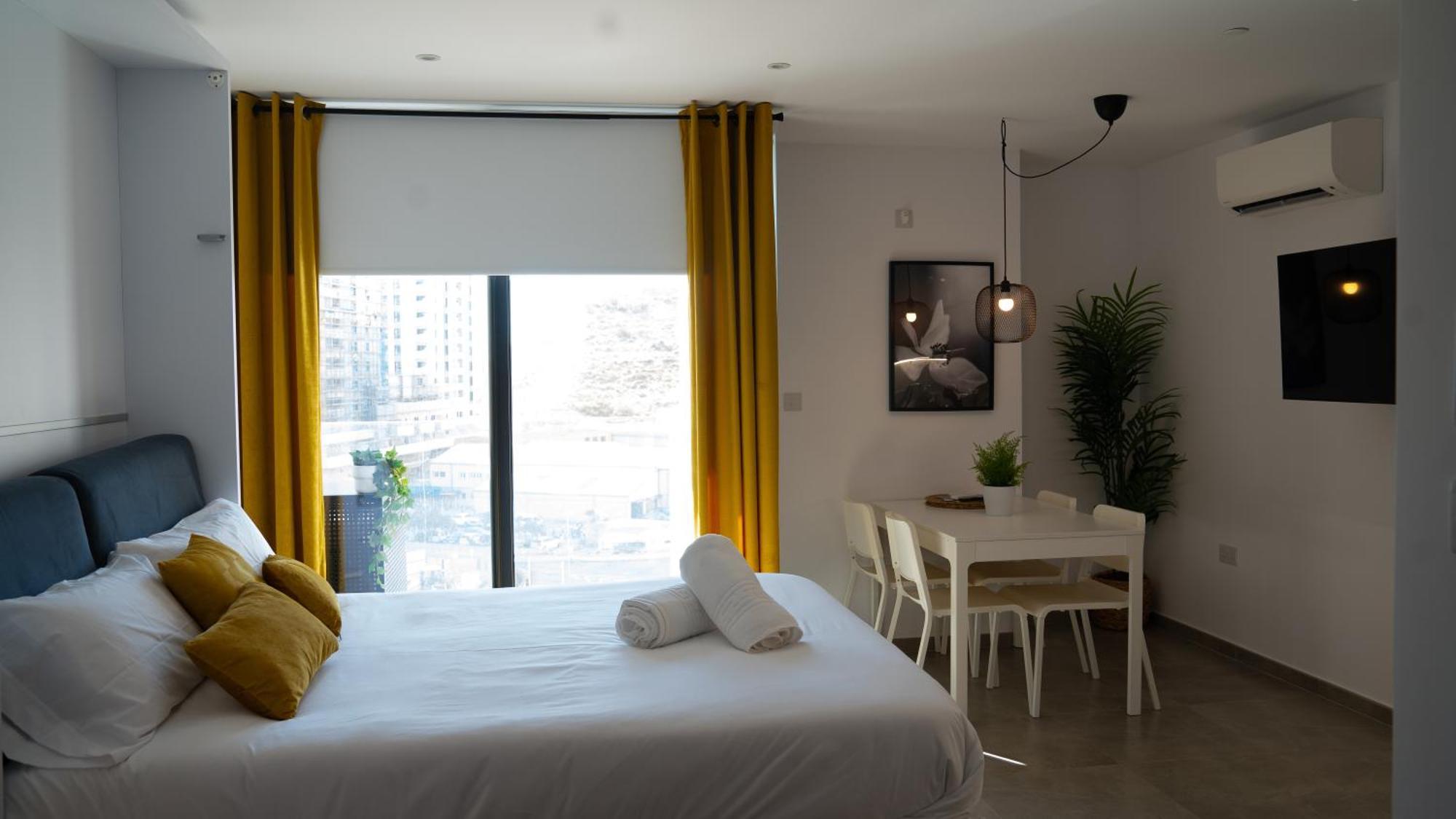 Aparthotel E1 & Style - Gym & Gibraltar