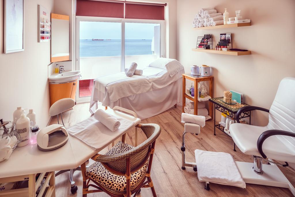 Hotel The Caleta Health, Beauty & Conference Centre 4*