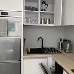 Modern Studio With Rock View Balcony And Gym-Hosted By Sweetstay