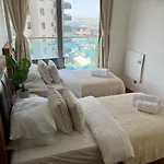 Ocean Village Lovely 2 Bedroom Apartment