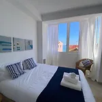 2Br With Beachviews 1 Min Walking From The Sea