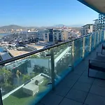 Ocean Village Lovely 2 Bedroom Apartment