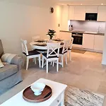 Luxury Apartment In Eurocity