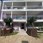 Deluxe Marina View Seafront Gibraltar Stay