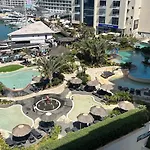 Ocean Village Luxury 2 Bed 2 Bath Apartment - Amazing Views - Pools And Jacuzzis