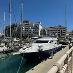Marina Club Luxury Private Studio With Pool And Incredible Views
