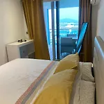 Spectacular Sea Views Apartment
