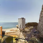 Luxury Sunrise Beach And Oceanview Room With Balcony