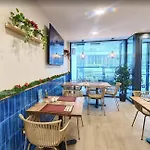 Stylish Studio With Ocean View