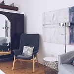 Chic & Luxurious 2-Br Escape Designed For Elegance