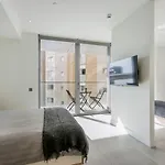 Carrara Eurocity - Luxury Family Apartment With Resort Style Pool - Children Stay For Free