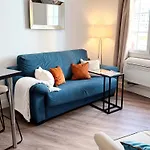 Deluxe City Centre Two Bedroom - Grand Central House
