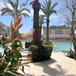 Bentley Holiday Apartments - Eurocity