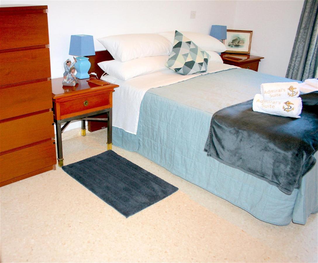 Admirals Suite, * Gibraltar