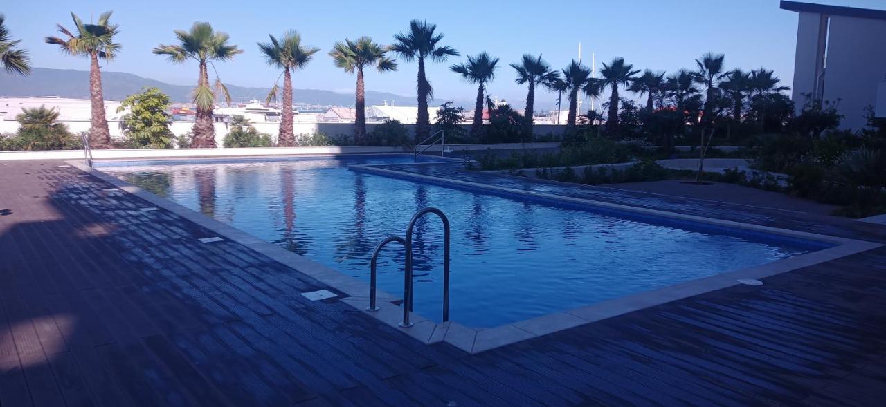 Kings Wharf Quay29 - Large With 3 Pools - Gym - Rock Views - And Short Let In Apartamento