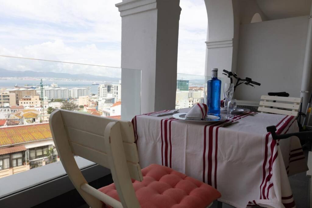 Apartamento Charming Colonial Flat In Historic Building *
