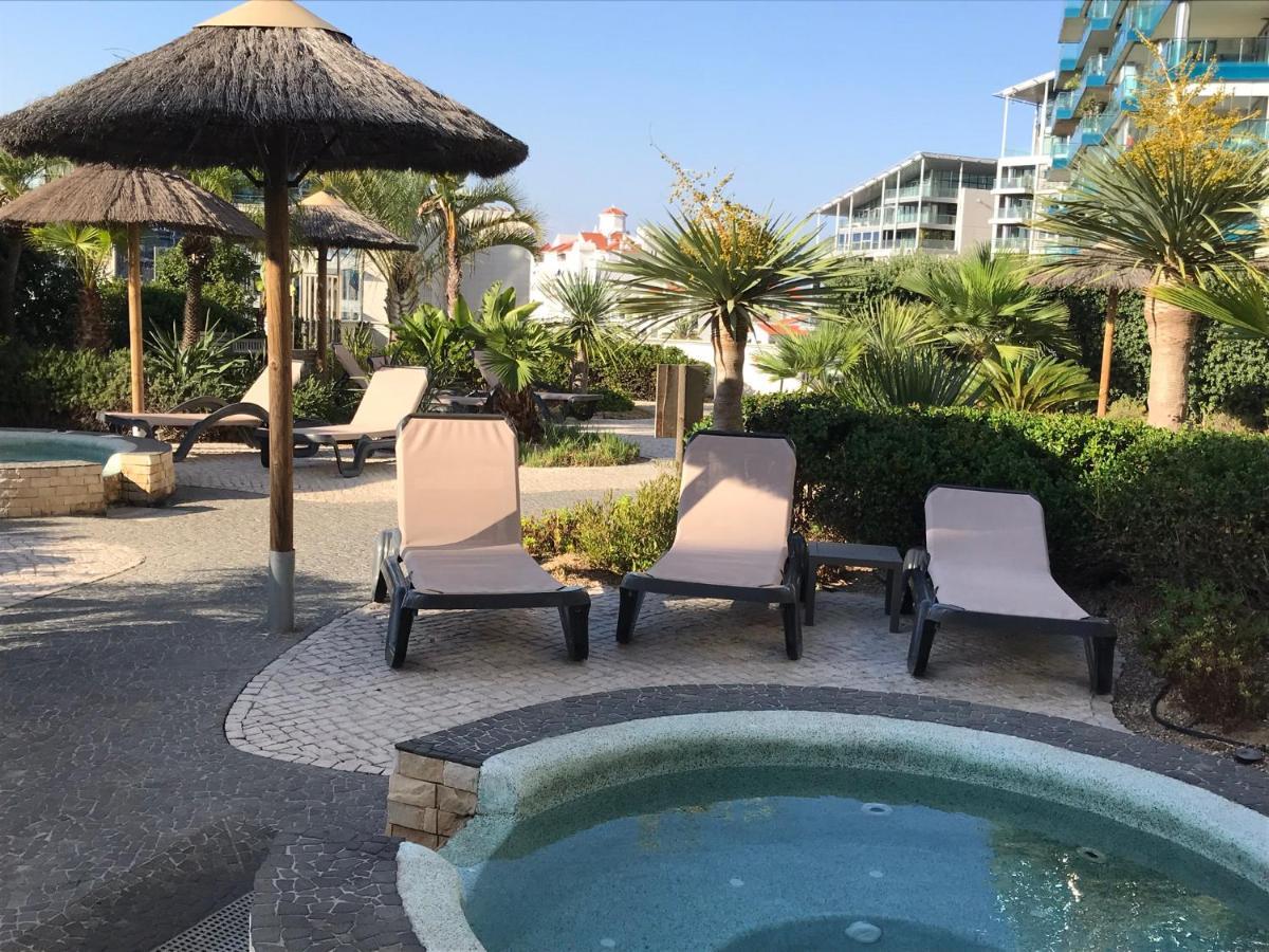 Swimming Pools In Ocean Village - 2 Bed 2 Bath Rock View Apartamento