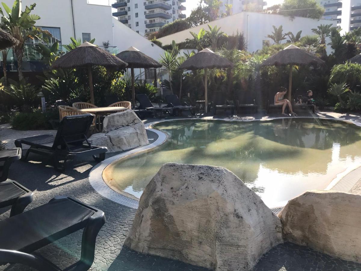 Swimming Pools In Ocean Village - 2 Bed 2 Bath Rock View Apartamento *