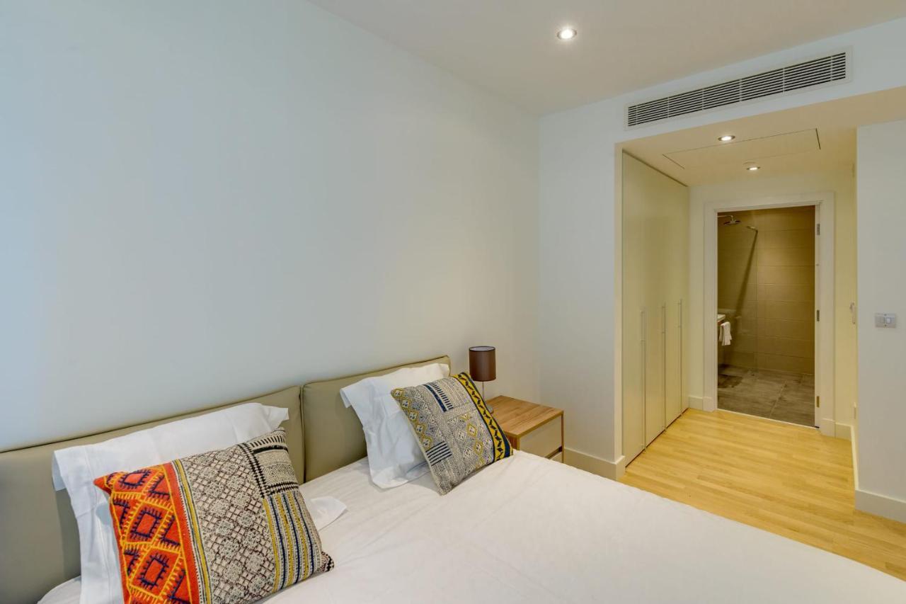 Luxury Modern With Exceptional Views! Hosted By Sweetstay Gibraltar