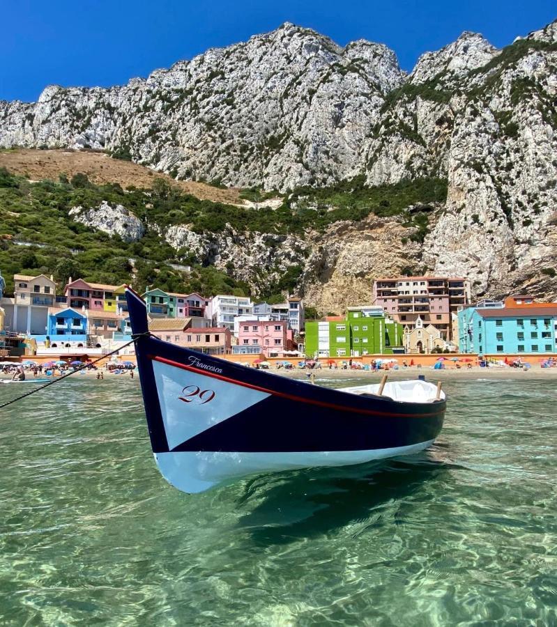 Căn hộ Luxury Ocean Plaza Private Large 1 Bed Gibraltar