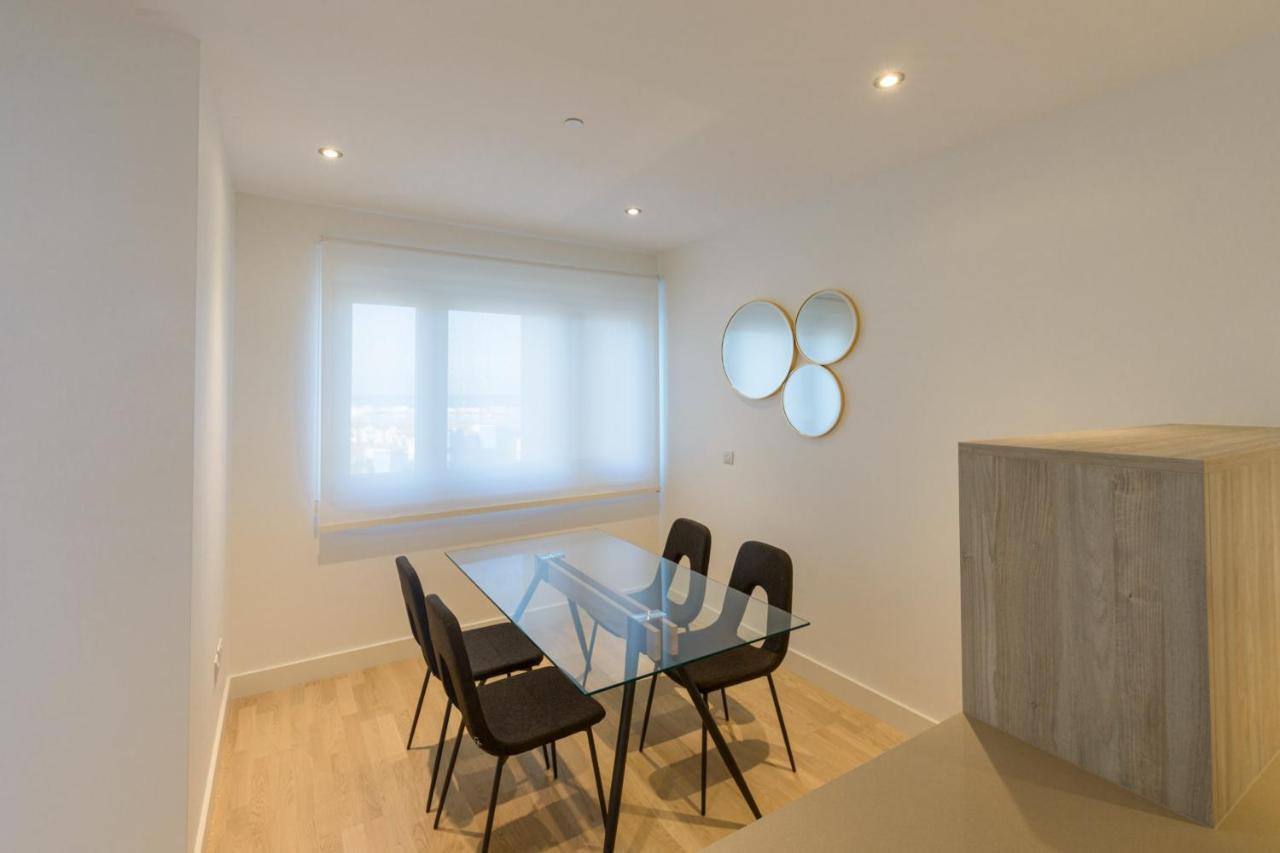 Luxury Modern With Exceptional Views! Hosted By Sweetstay Căn hộ *